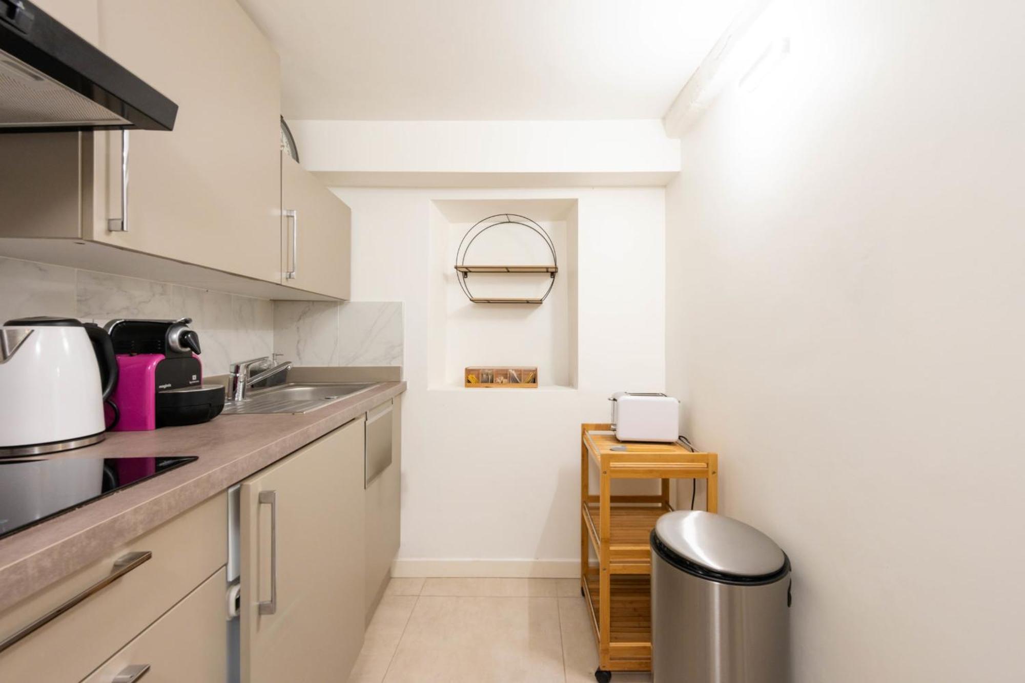 Apartment 1-br In Center Le Suquet *